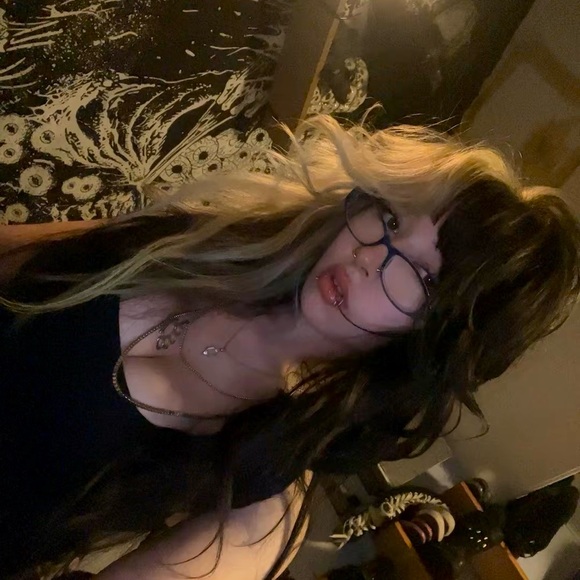 Meet your Posher, Morgan - Picture 1 of 1